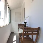 Afonso Galo Guest I Casa vacanze Almada